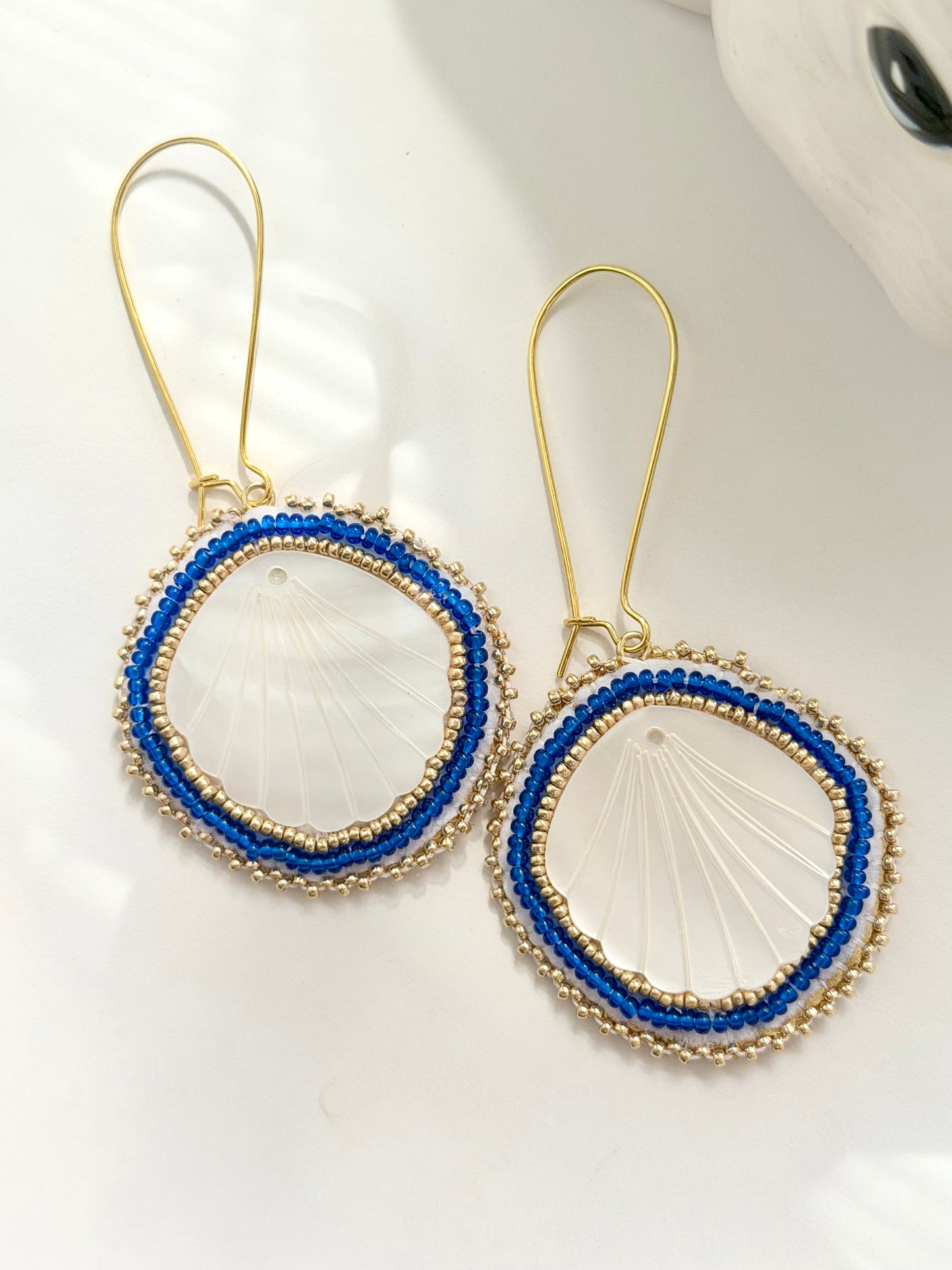 Deep blue Fresh water pearl shell earrings